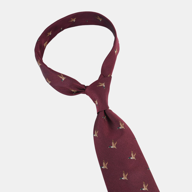 Game Jacquard Tie in Silk - Wine