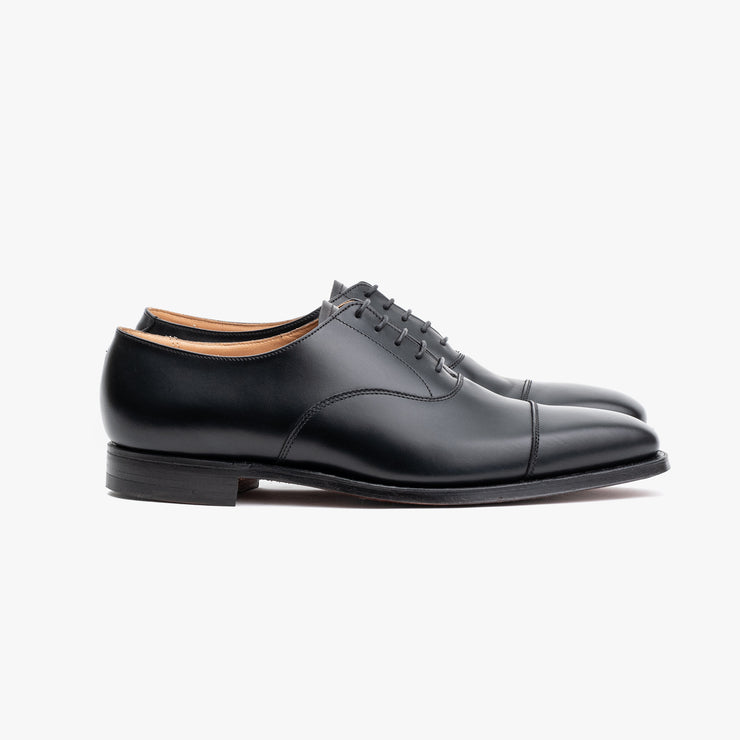 Hallam cap toe oxford in Black Calf