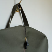 Utility Suit Carrier in Heavy Nylon – Olive