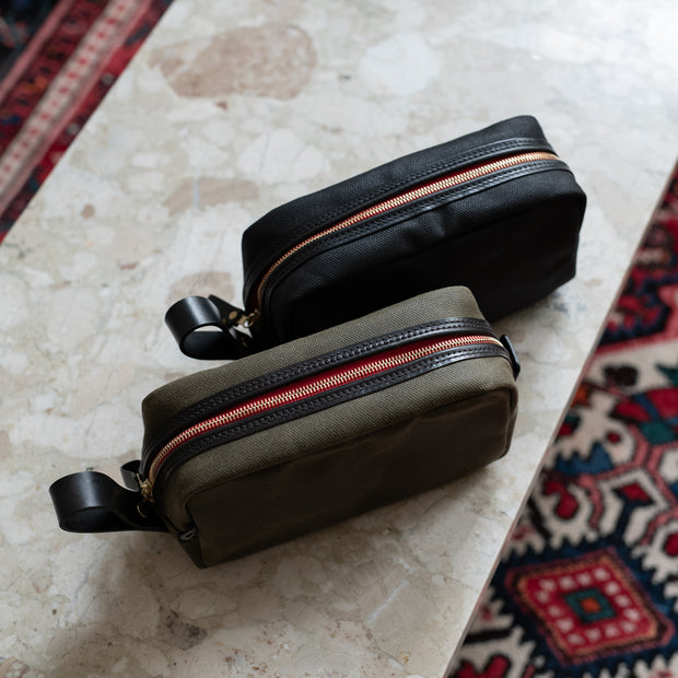 Travel Kit in Vintage Waxed Canvas - Black