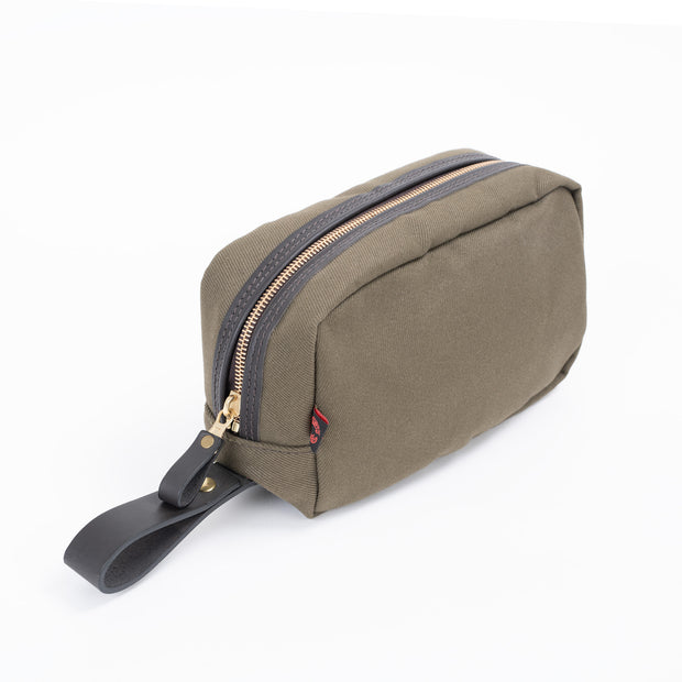 Travel Kit in Olive Cotton Twill