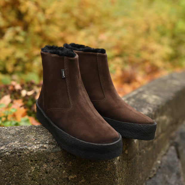 Curling Boot in Suede - Brown