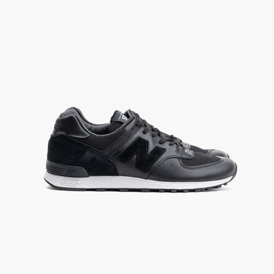 576 Sneaker in Black