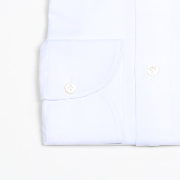 Cutaway Collar Shirt in White Twill