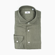 Cutaway Collar Shirt in Green Linen
