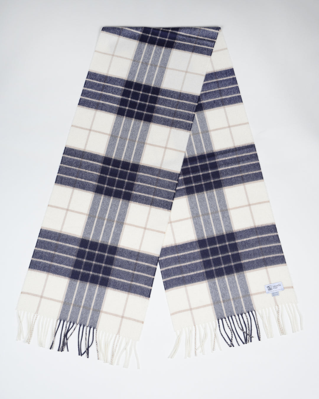 Wide Knockmore Tartan Cashmere Scarf – Johnstons of Elgin