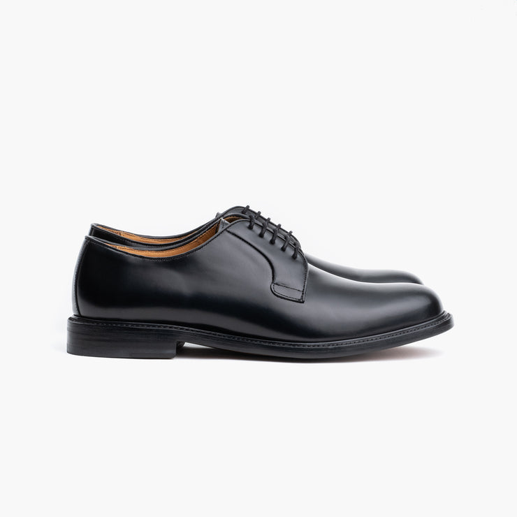 Plain Toe Derby in Black Rois