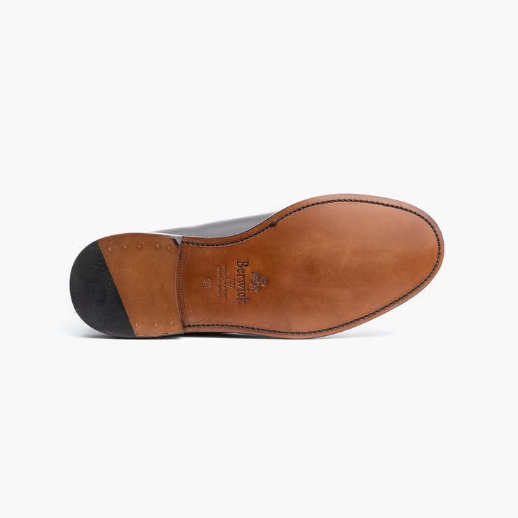 Plain Toe Derby in Dark Brown Rois