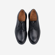 Plain toe derby in Black Scotch Grain