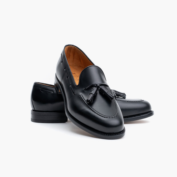 Tassel Loafer in Black Calf