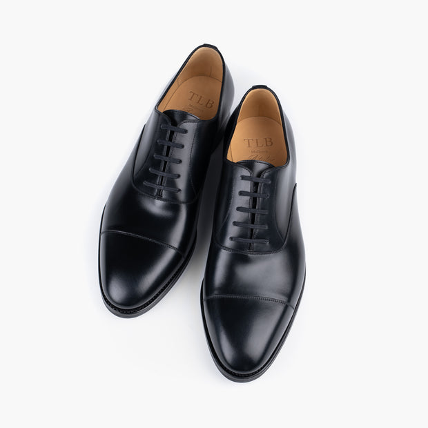 Cap Toe Oxford 112 in Black Calf