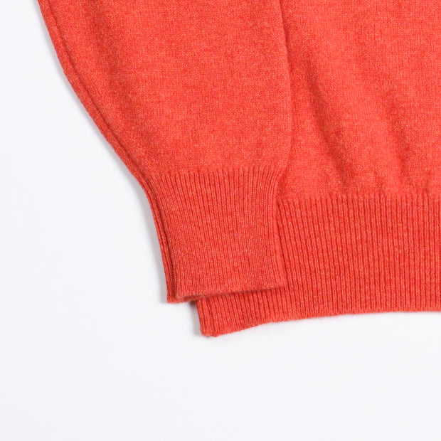Leven Crewneck sweater in Lambswool  - Inferno